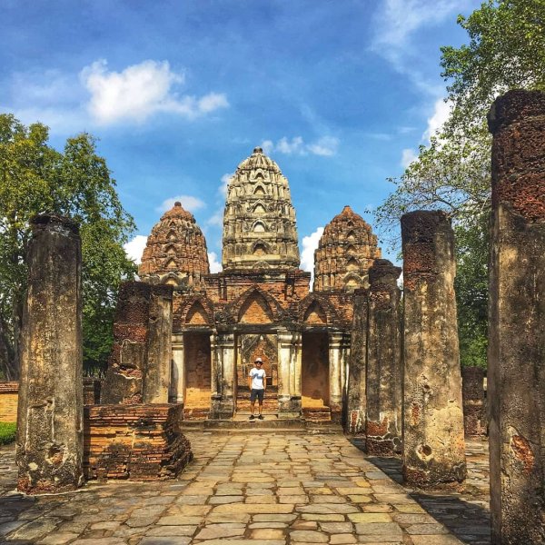Sukhothai Historical Park temples