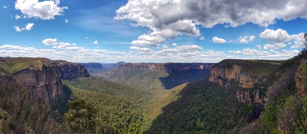 View in the valley below at Evans Lookout