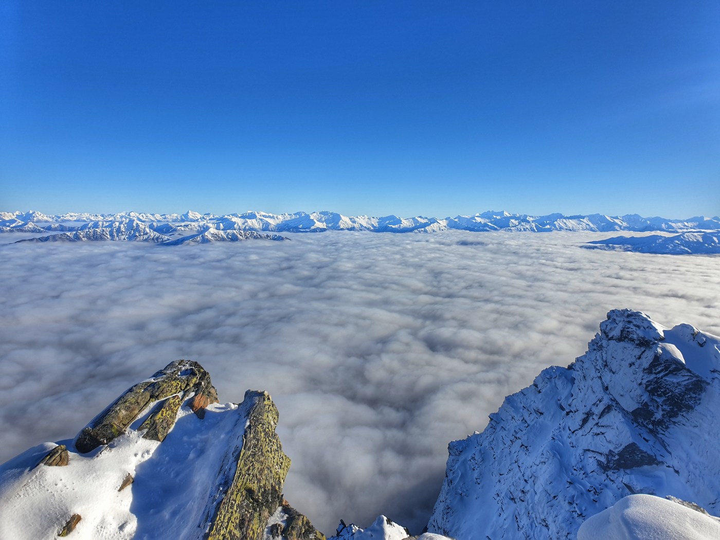 Cloud inversion above lake in Queenstown