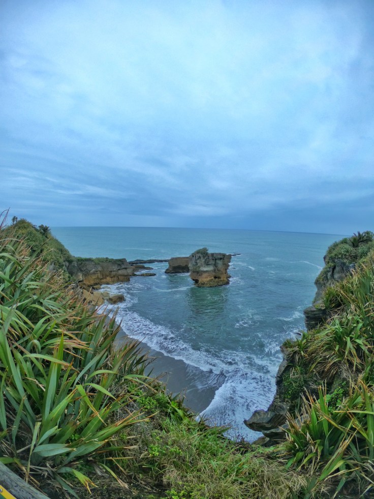 Pancake rocks at Punakaiki New Zealand