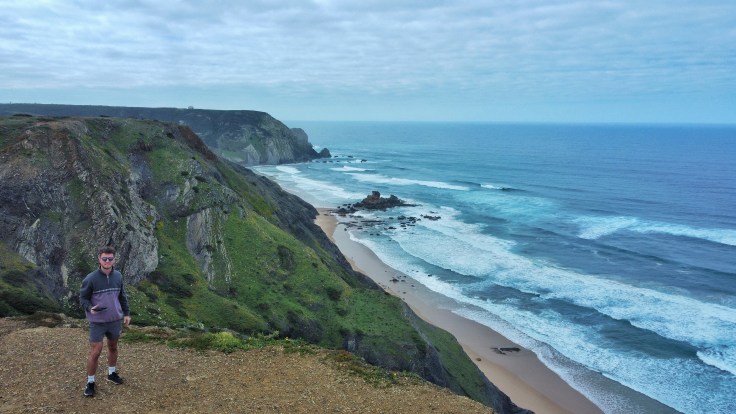 Cordoama Miradouro with Praia da Cordoama below